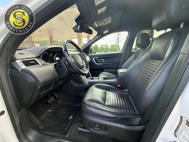 Used 2017 Land Rover Discovery Sport HSE Luxury AWD/4WD image 11
