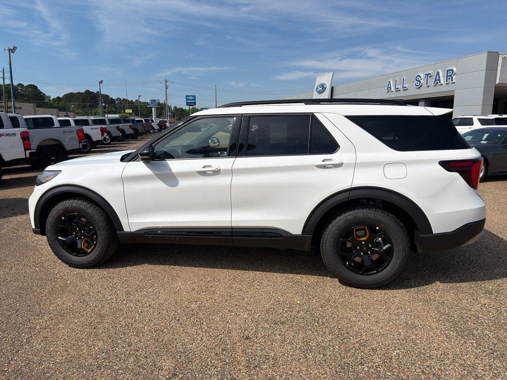 New 2026 Ford Explorer Tremor w/ Tremor Convenience Package AWD/4WD image 2