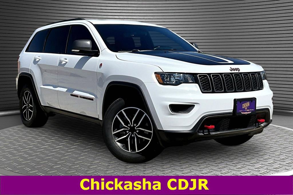 Used 2020 Jeep Grand Cherokee Trailhawk image 3