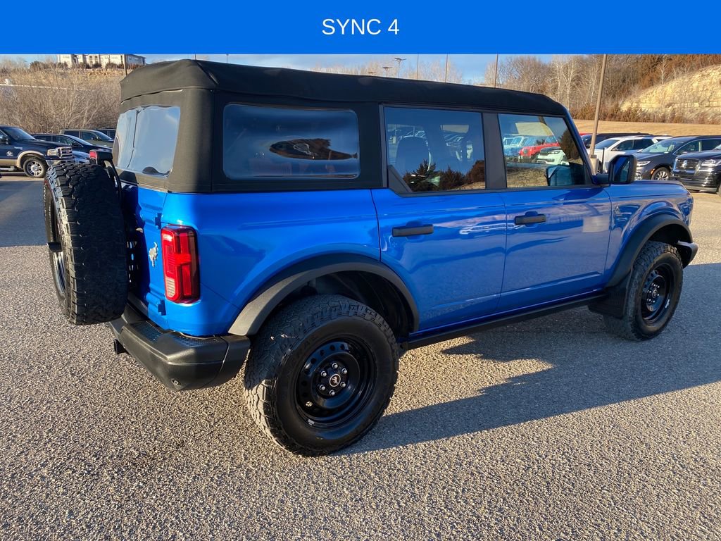 Used 2023 Ford Bronco Black Diamond image 6