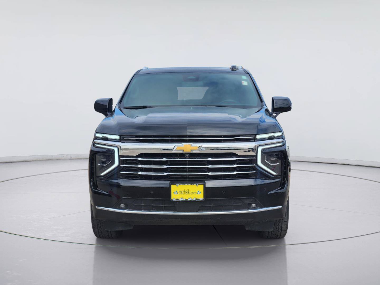 Used 2026 Chevrolet Tahoe LT w/ Comfort Package RWD image 2