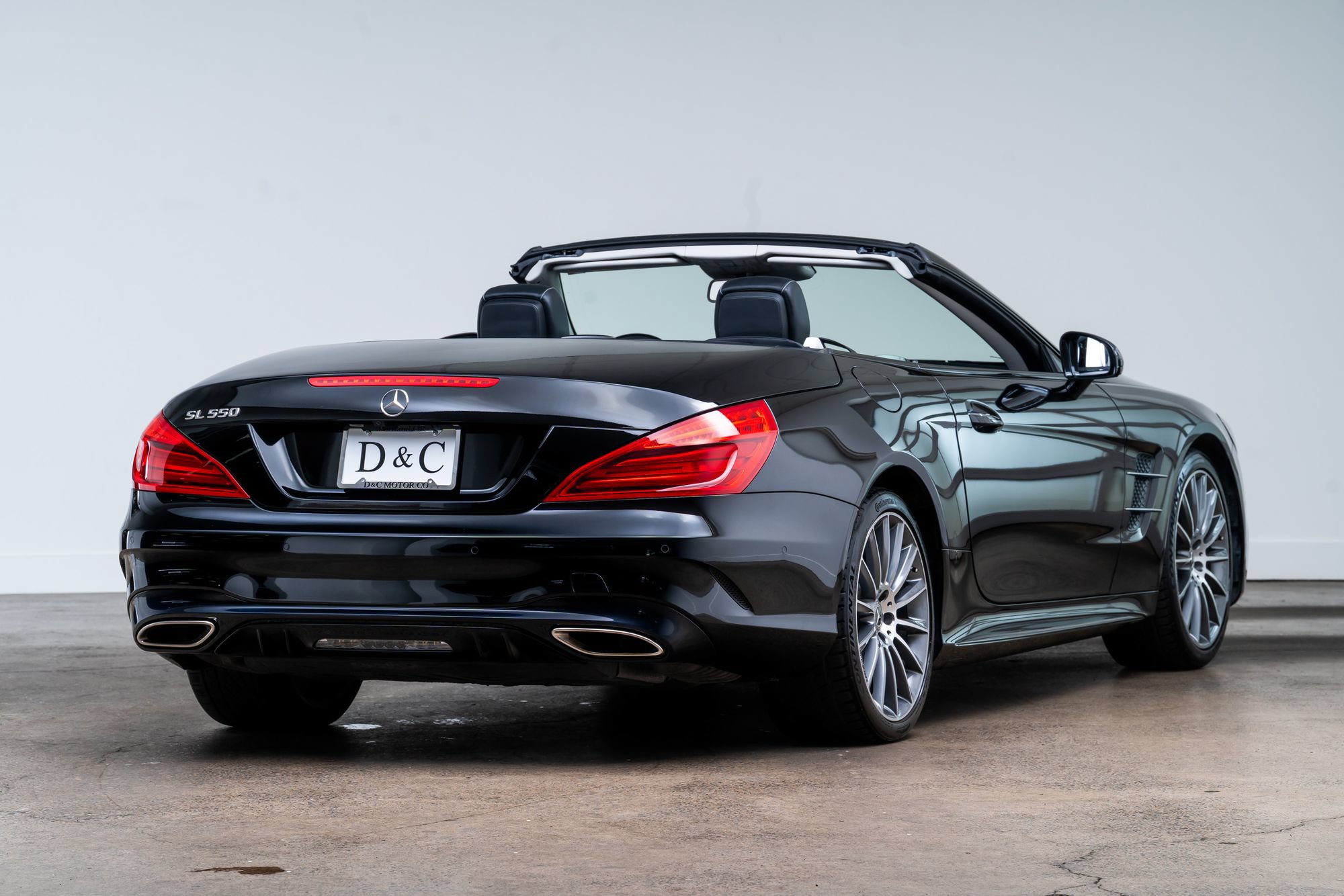 Used 2019 Mercedes-Benz SL 550 image 6