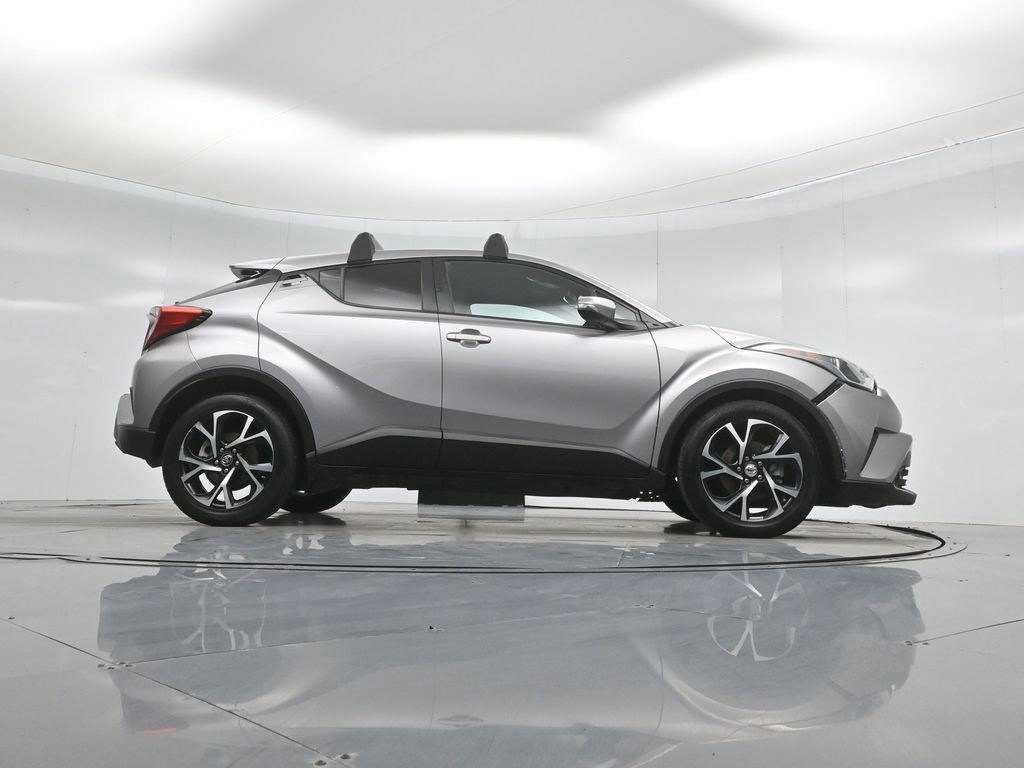 Used 2018 Toyota C-HR XLE image 42