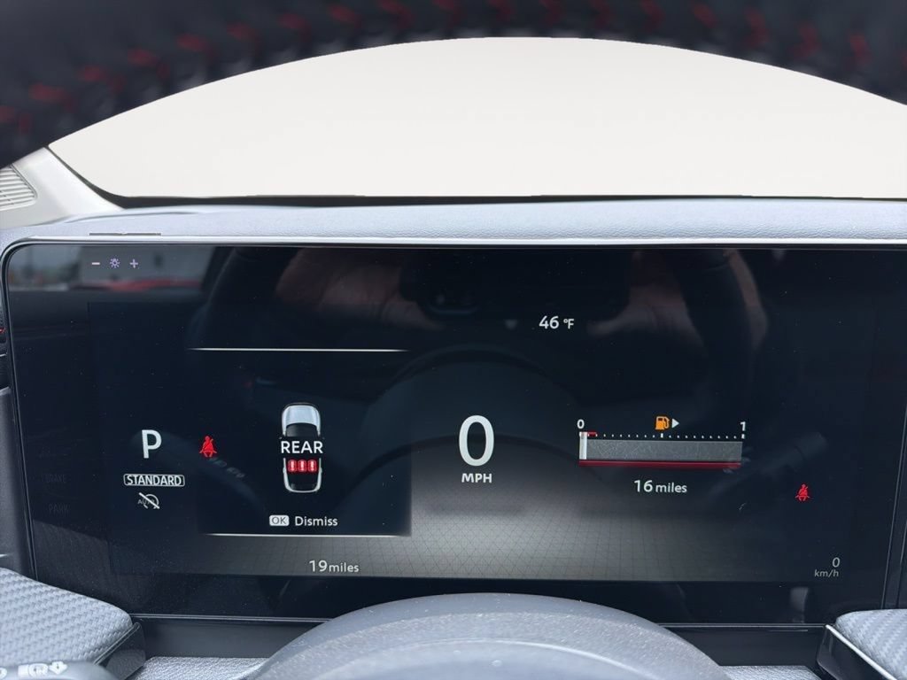 Used 2025 Nissan Kicks SR FWD image 26