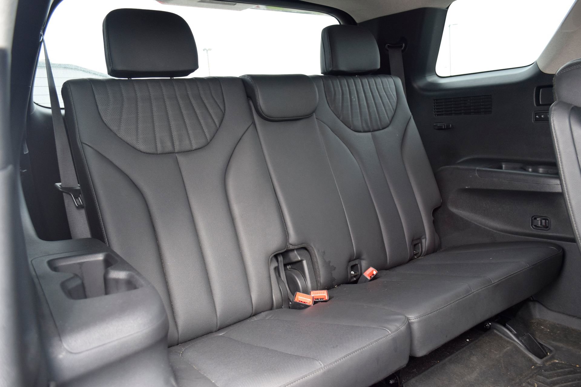 Used 2023 Hyundai Palisade Limited image 23