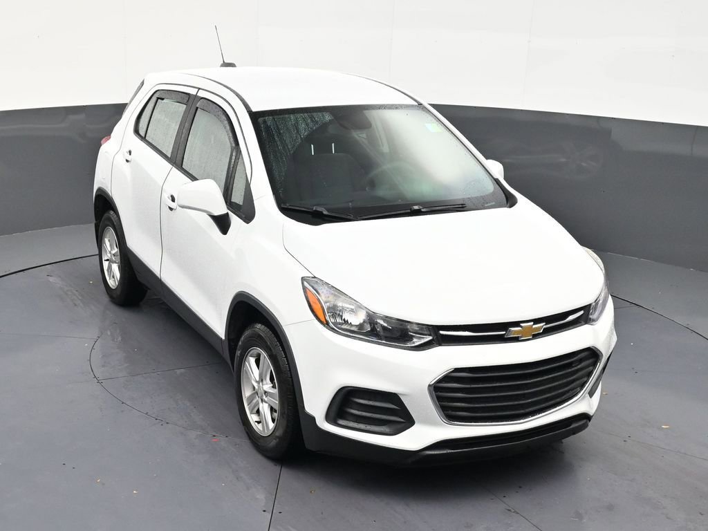 Used 2021 Chevrolet Trax LS AWD/4WD image 19