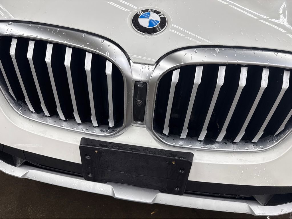 Used 2024 BMW X3 xDrive30i w/ Premium Package w/ZPA image 17