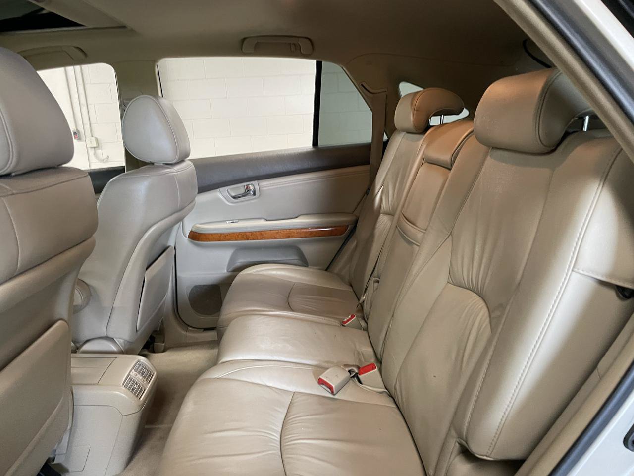 Used 2007 Lexus RX 350 AWD image 12