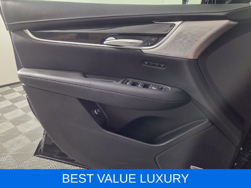 Used 2021 Cadillac XT5 Premium Luxury w/ LPO, Floor Liner Package AWD/4WD image 18