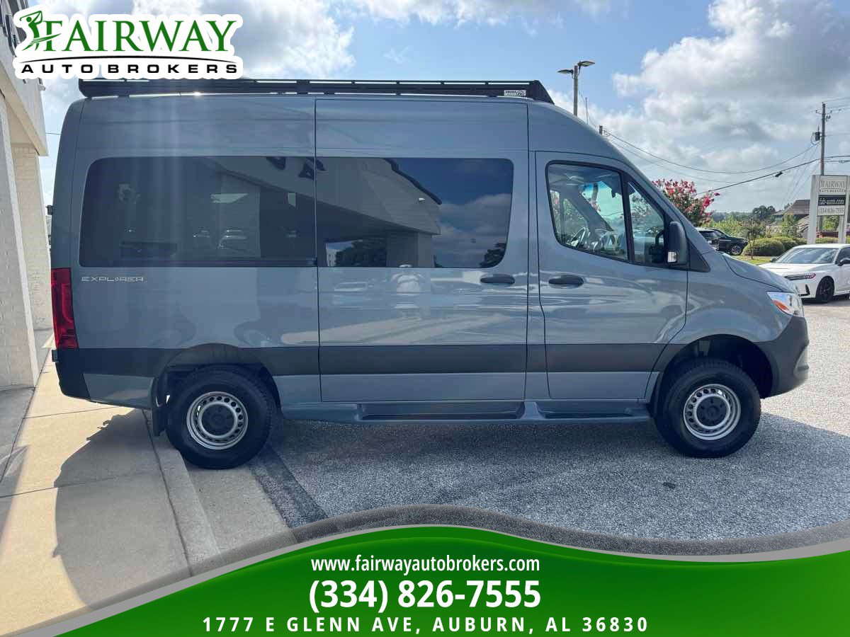 Used 2022 Mercedes-Benz Sprinter 2500 image 5
