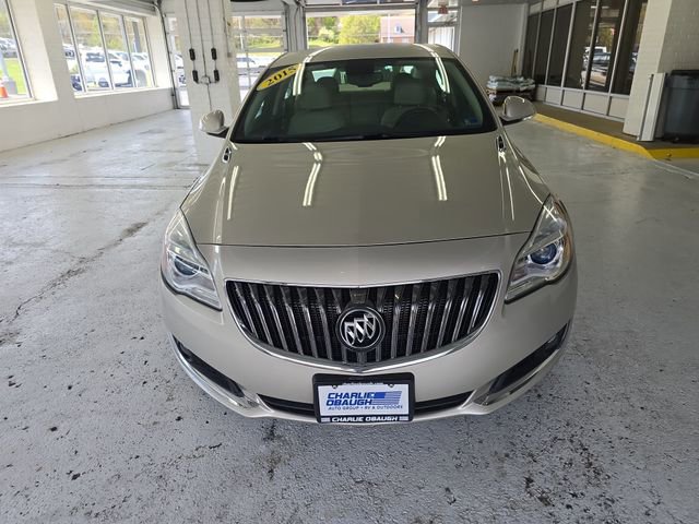 Used 2015 Buick Regal image 8