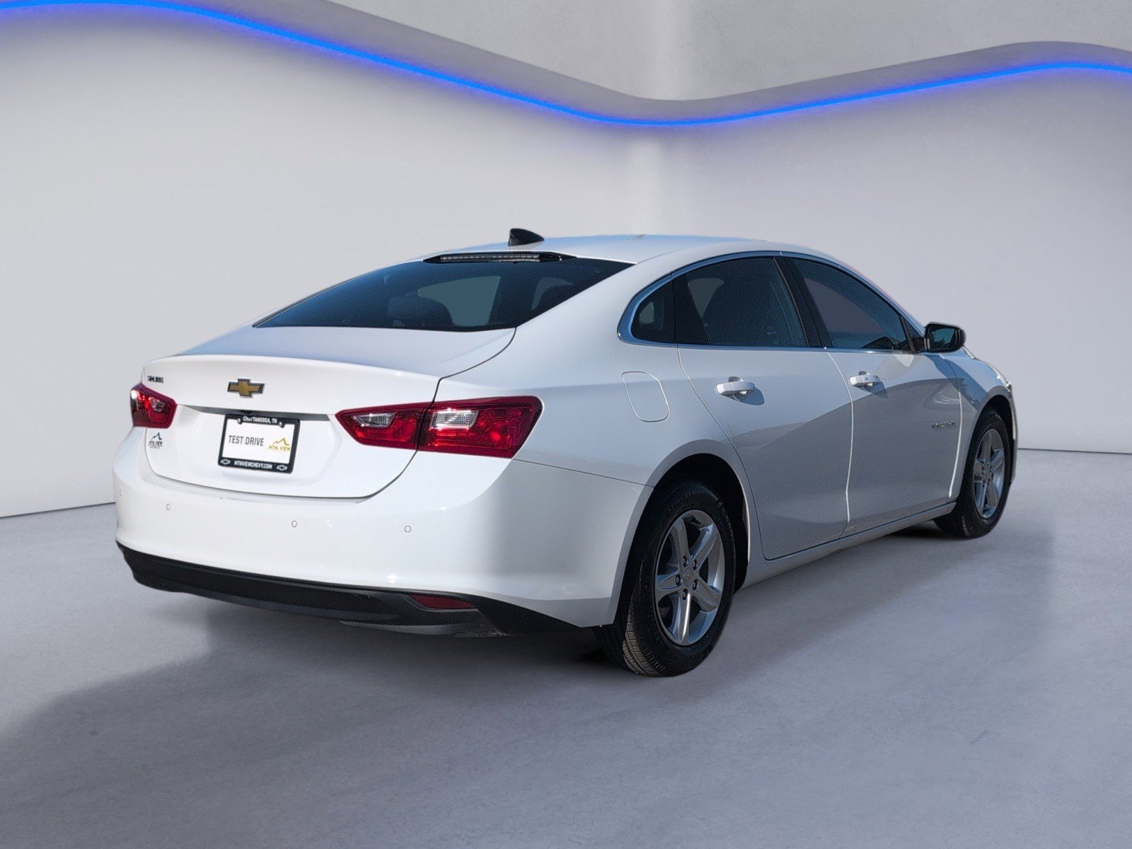 Used 2022 Chevrolet Malibu LS w/ Driver Confidence Package II image 9