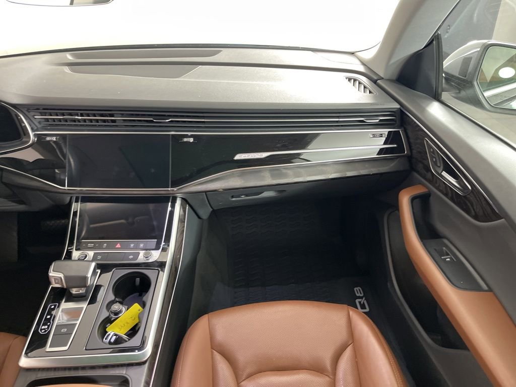 Used 2021 Audi Q8 Premium Plus w/ Premium Plus Package image 15