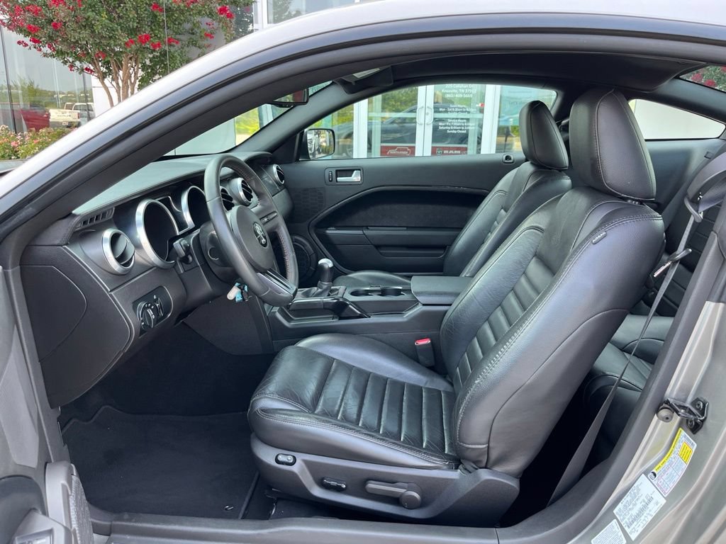 Used 2008 Ford Mustang Shelby GT500 RWD image 6