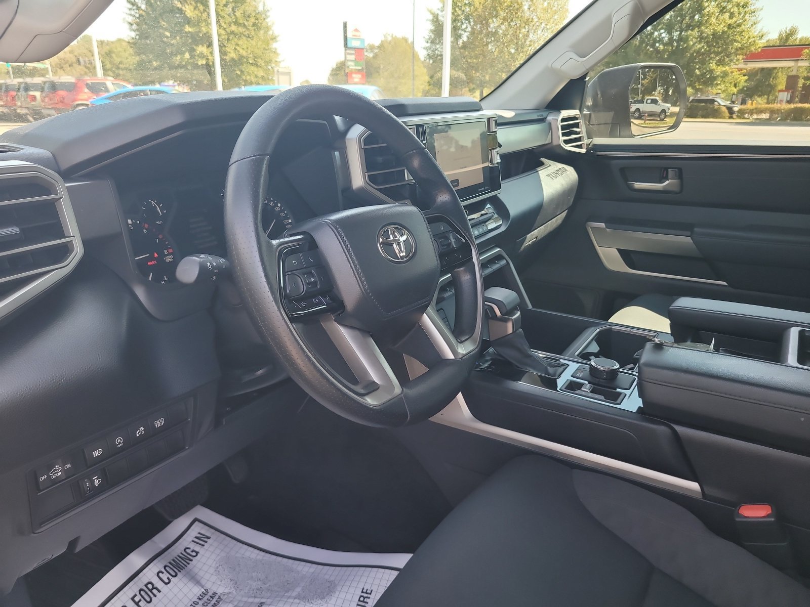 Used 2024 Toyota Tundra SR5 AWD/4WD image 10