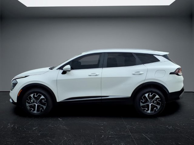 Used 2024 Kia Sportage EX AWD/4WD image 8