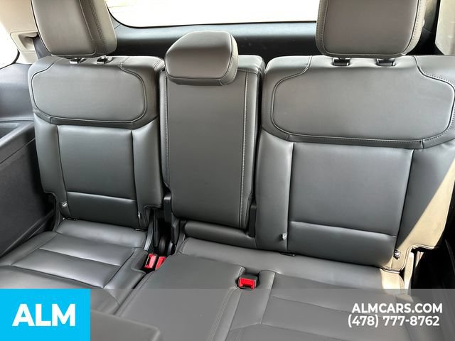 Used 2025 Ford Expedition Active AWD/4WD image 27