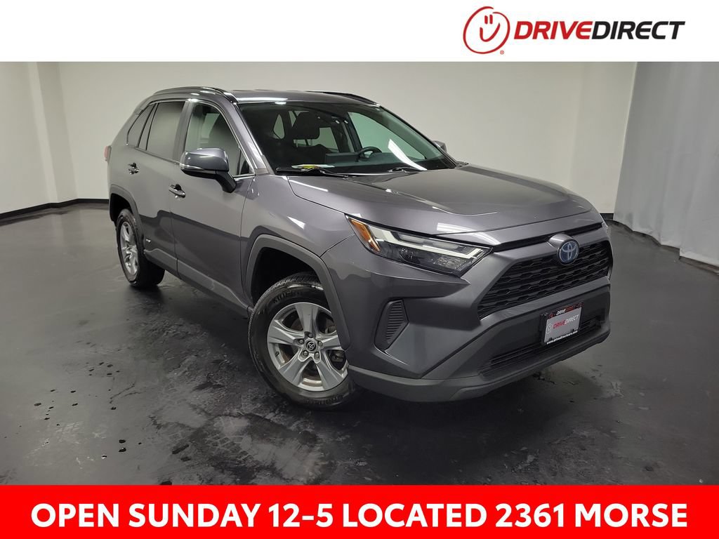 Used 2022 Toyota RAV4 XLE w/ XLE Grade Weather Package