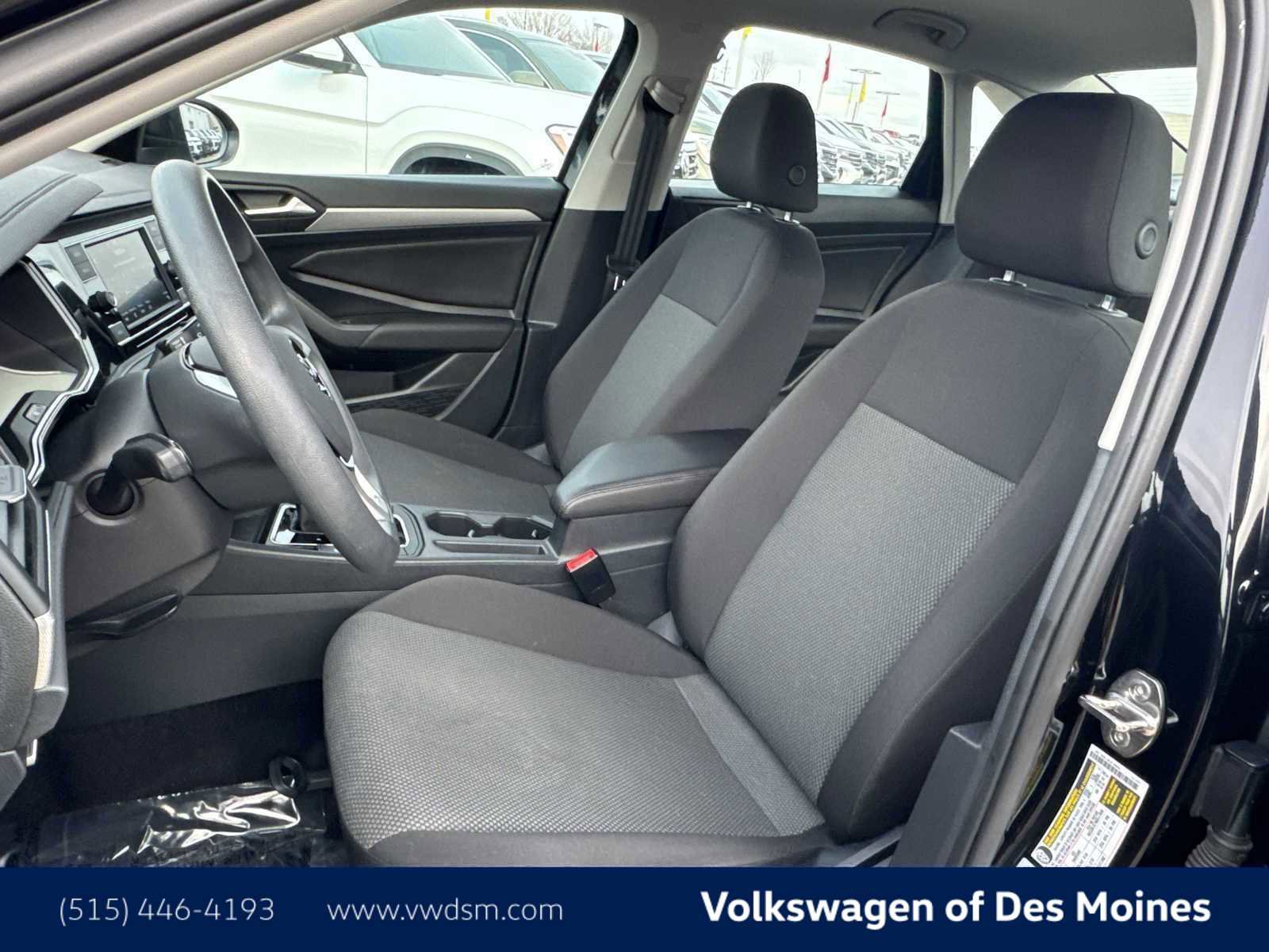 Used 2021 Volkswagen Jetta S w/ Driver Assistance Package image 11