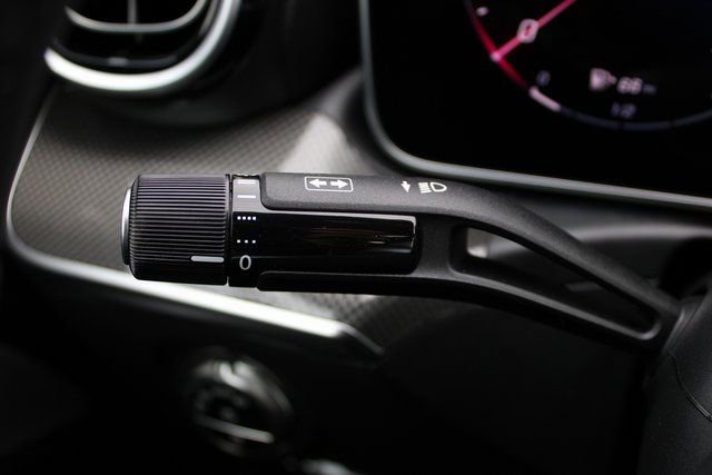 New 2025 Mercedes-Benz C 300 4MATIC Sedan image 18