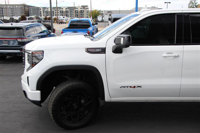Used 2022 GMC Sierra 1500 AT4X image 4