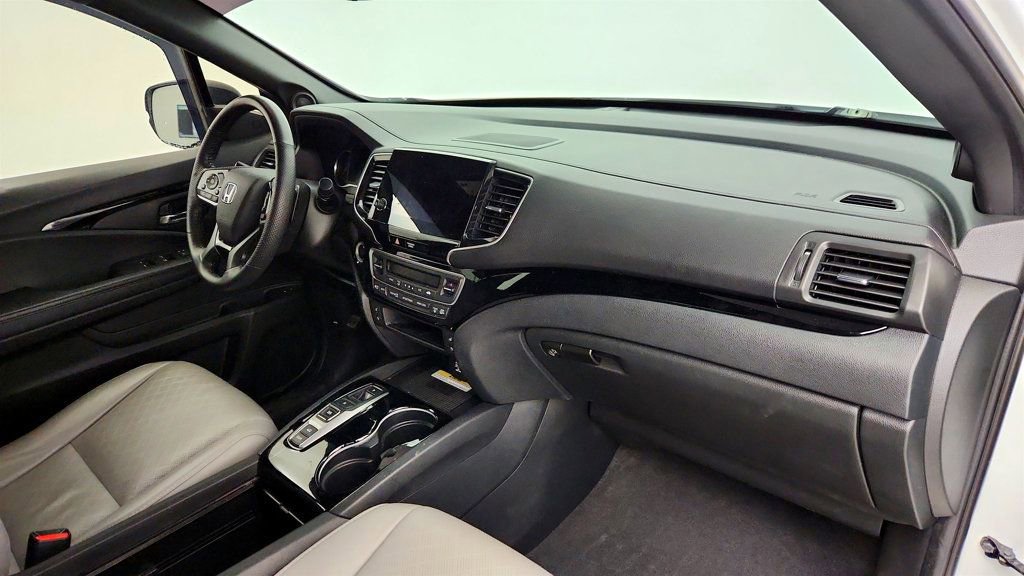 Used 2021 Honda Passport Elite image 22