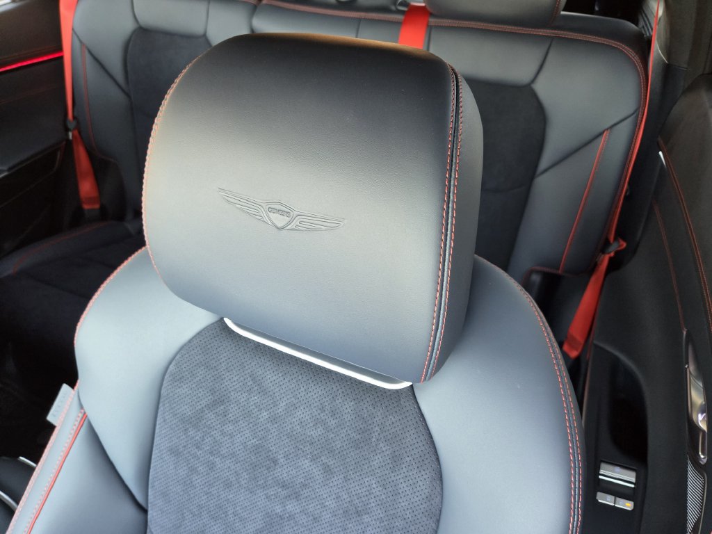 New 2027 Genesis GV70 3.5T Prestige AWD/4WD image 26