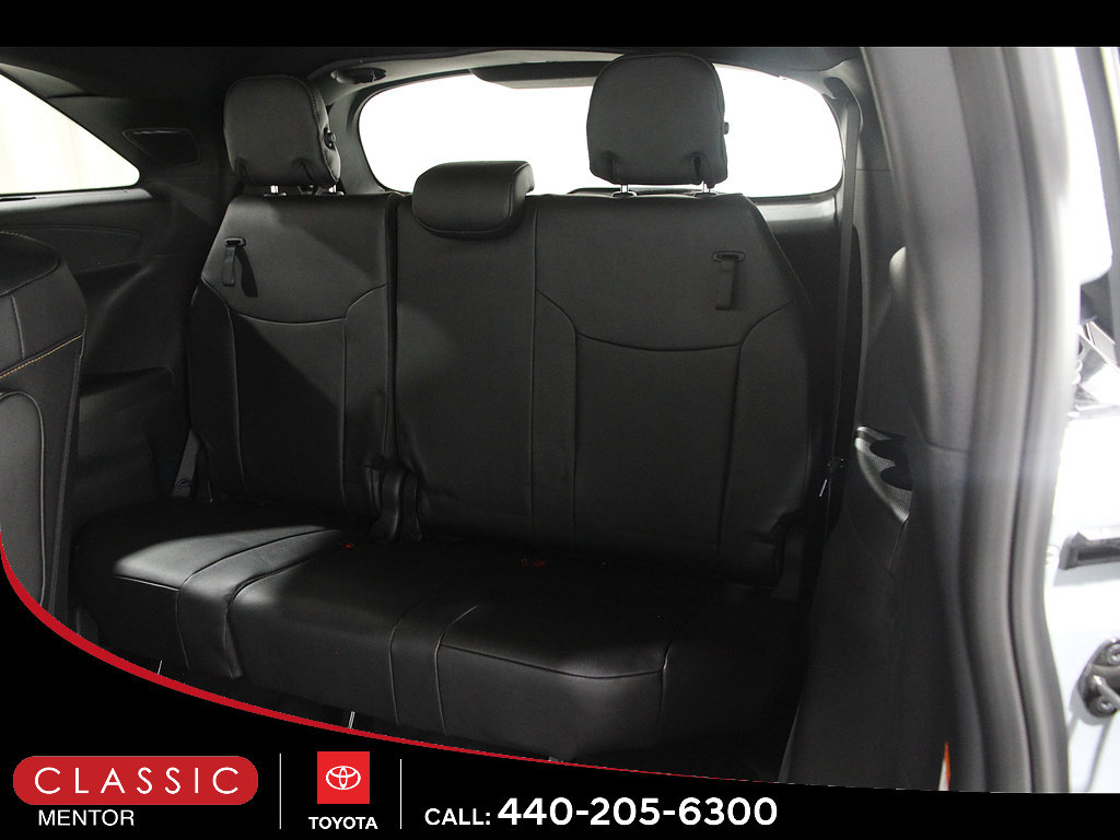 Certified 2026 Toyota Sienna XLE Woodland Edition AWD/4WD image 20