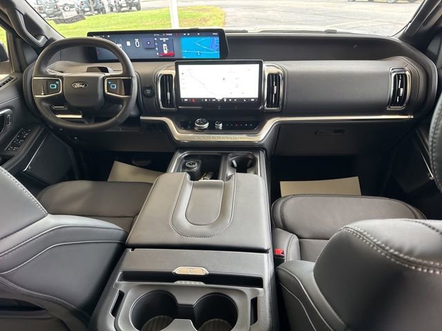 New 2026 Ford Expedition Platinum w/ Stealth Appearance Package image 26