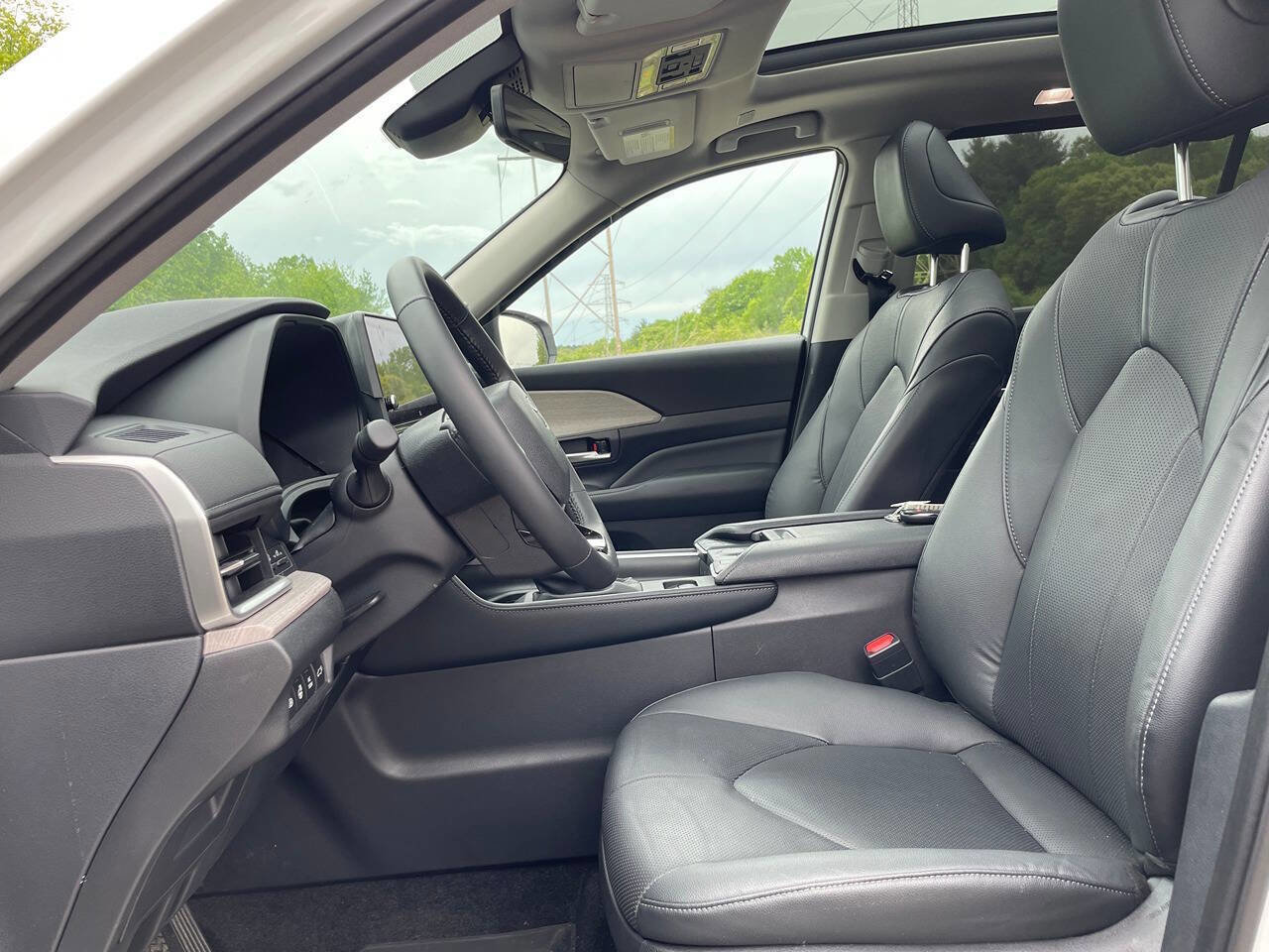Used 2025 Toyota Grand Highlander AWD Hybrid image 9