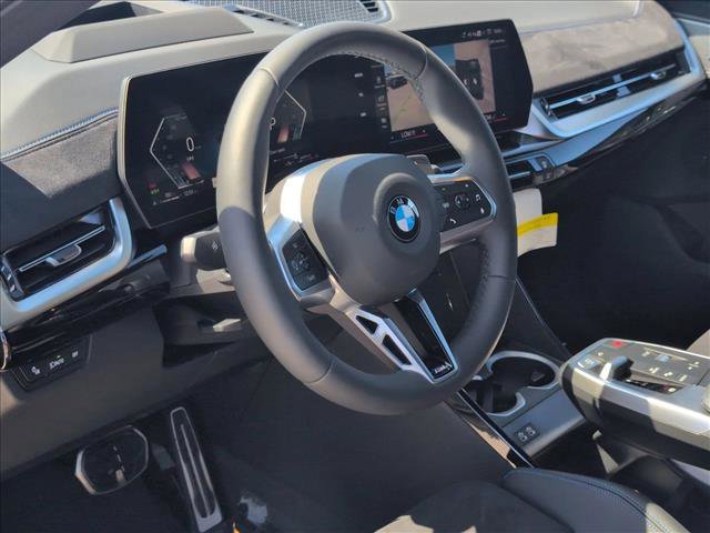 New 2026 BMW X2 xDrive28i w/ Technology Package AWD/4WD image 3