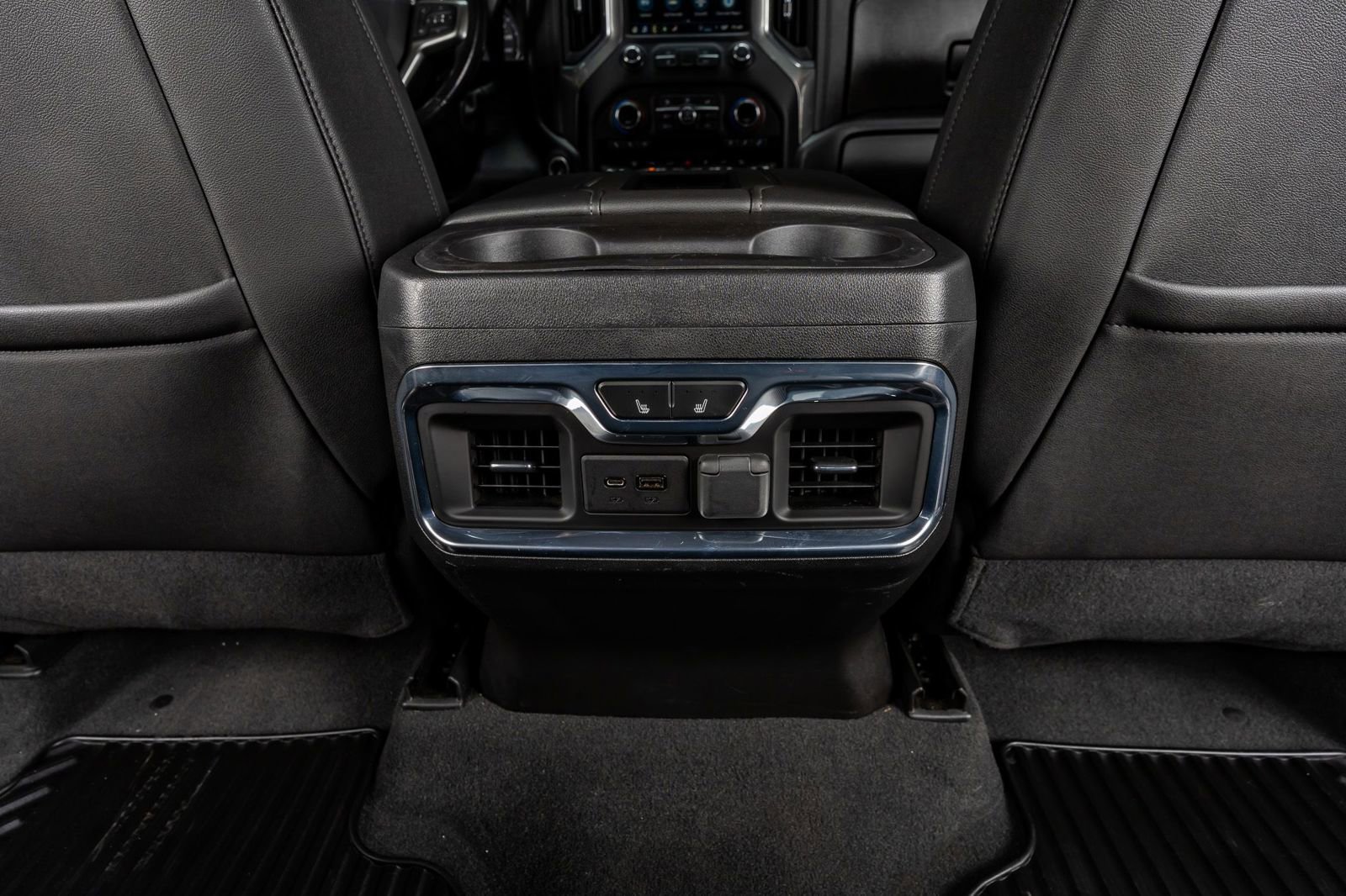 Used 2021 Chevrolet Silverado 2500 LTZ w/ LTZ Plus Package image 32