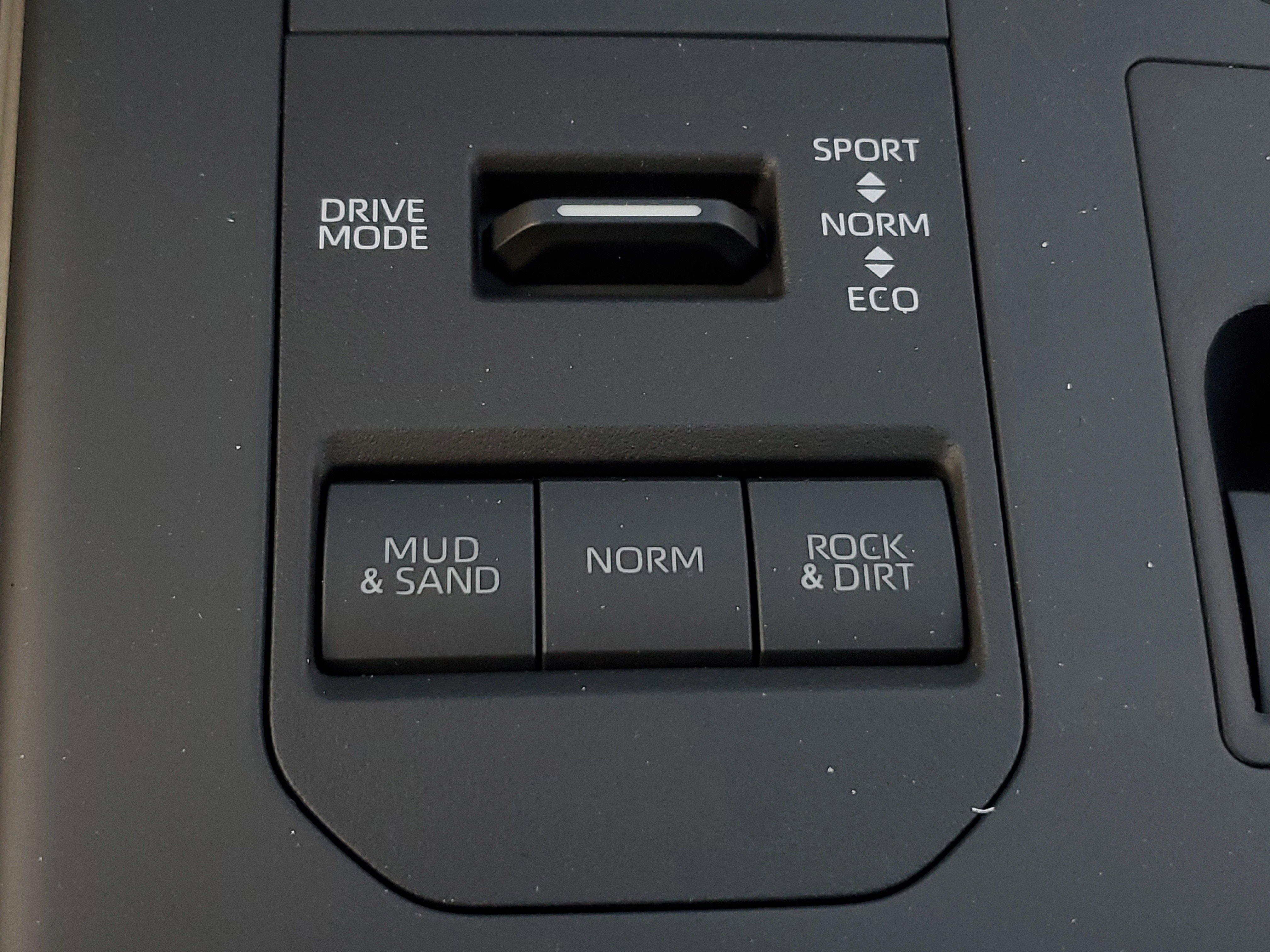 New 2026 Toyota Highlander XLE image 30