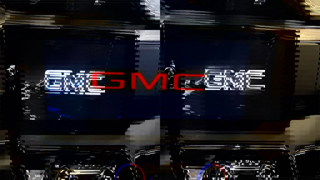 New 2026 GMC Sierra 2500 AT4X image 27