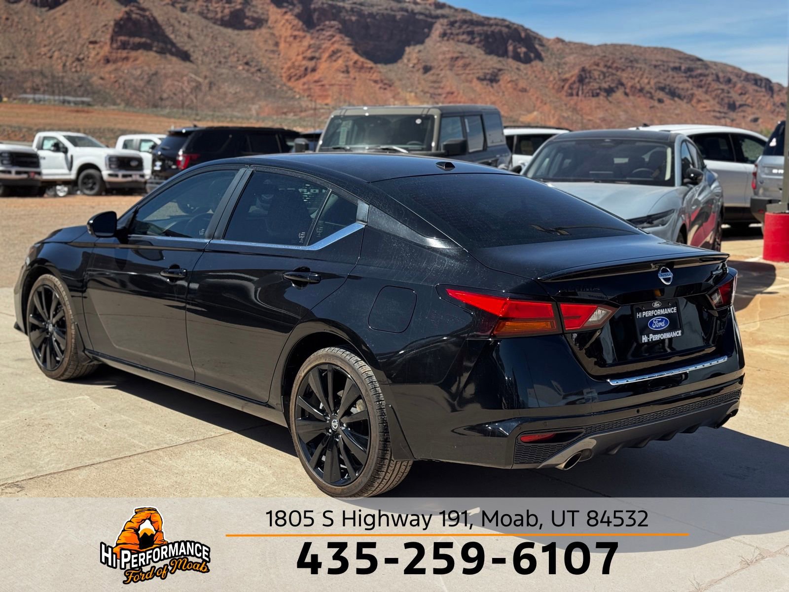 Used 2022 Nissan Altima 2.5 SR w/ Midnight Edition Package image 9