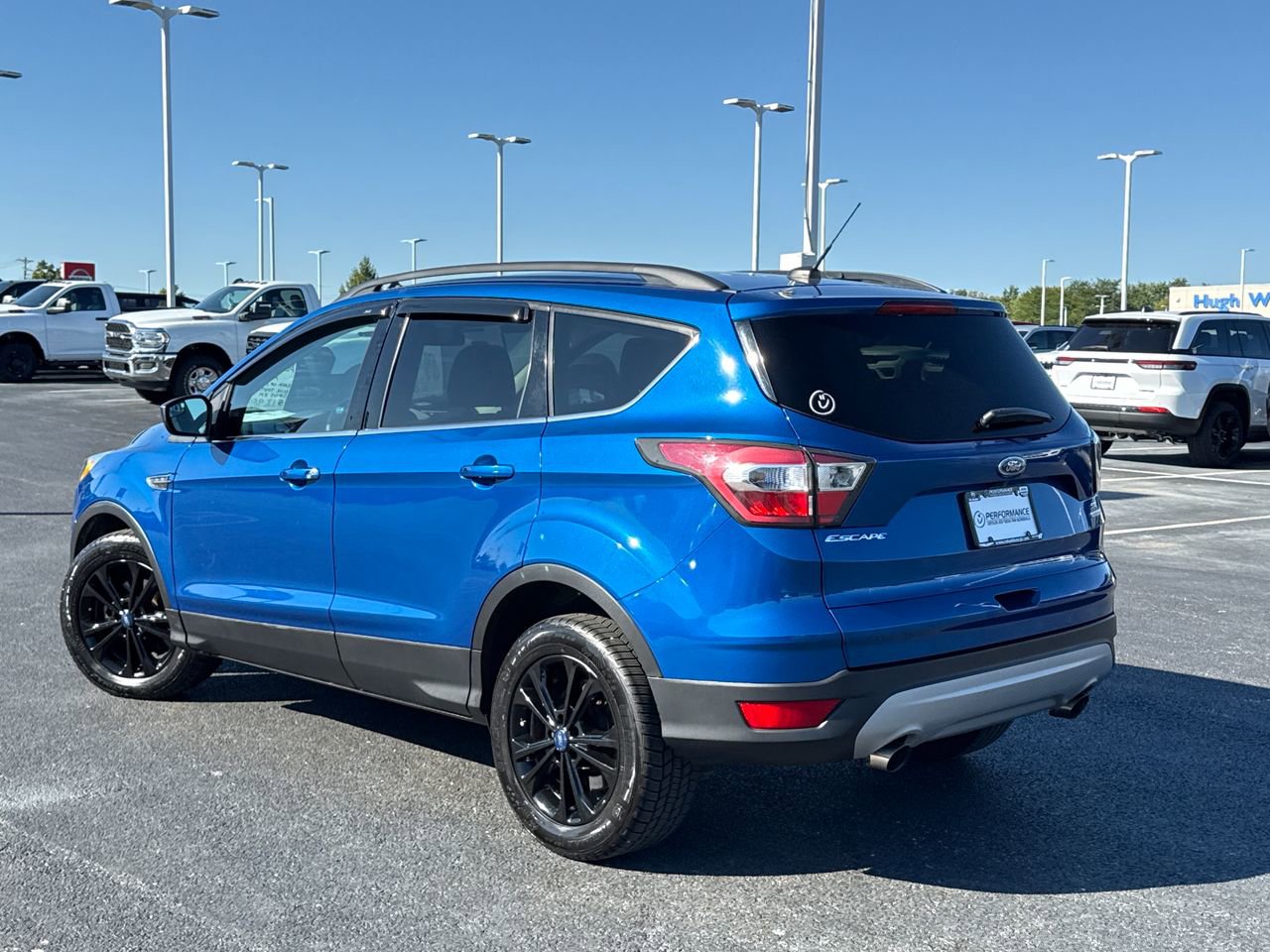 Used 2017 Ford Escape SE image 5