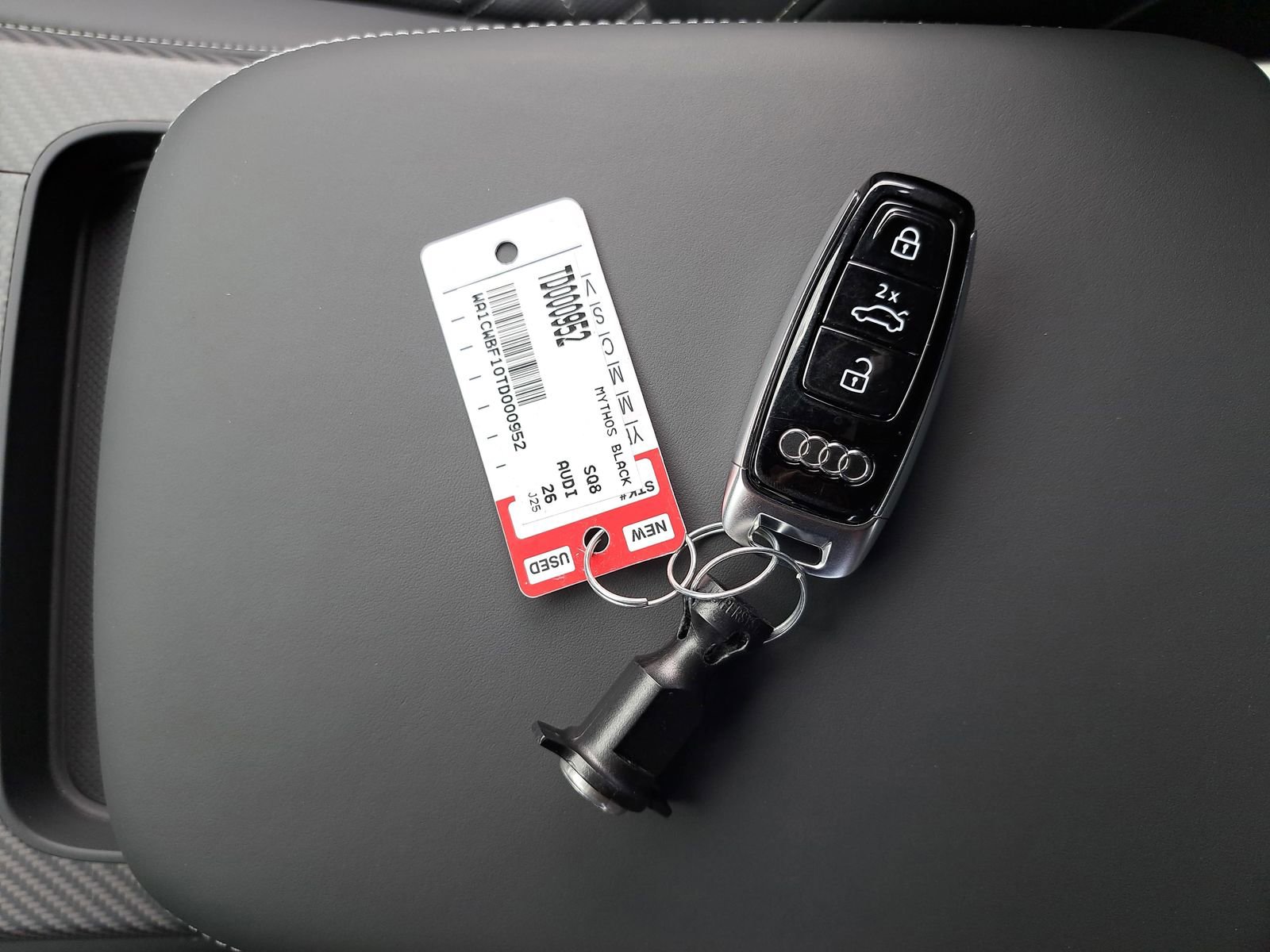 New 2026 Audi SQ8 Prestige image 39