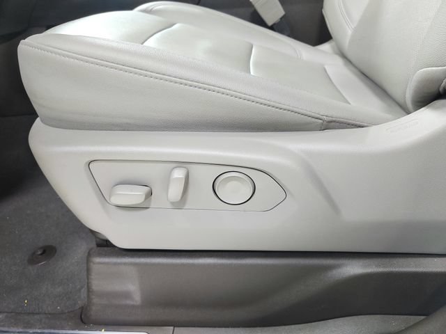 Used 2025 GMC Sierra 2500 SLT w/ SLT Convenience Package AWD/4WD image 20