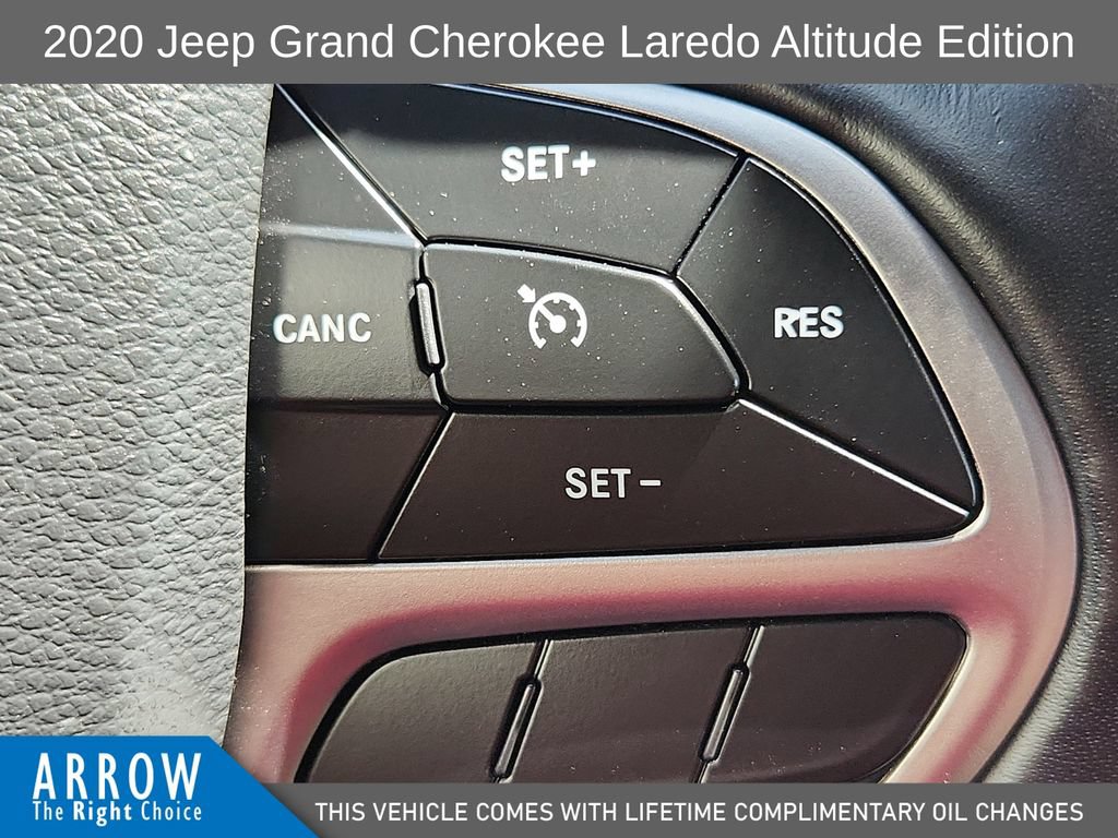 Used 2020 Jeep Grand Cherokee Altitude AWD/4WD image 27