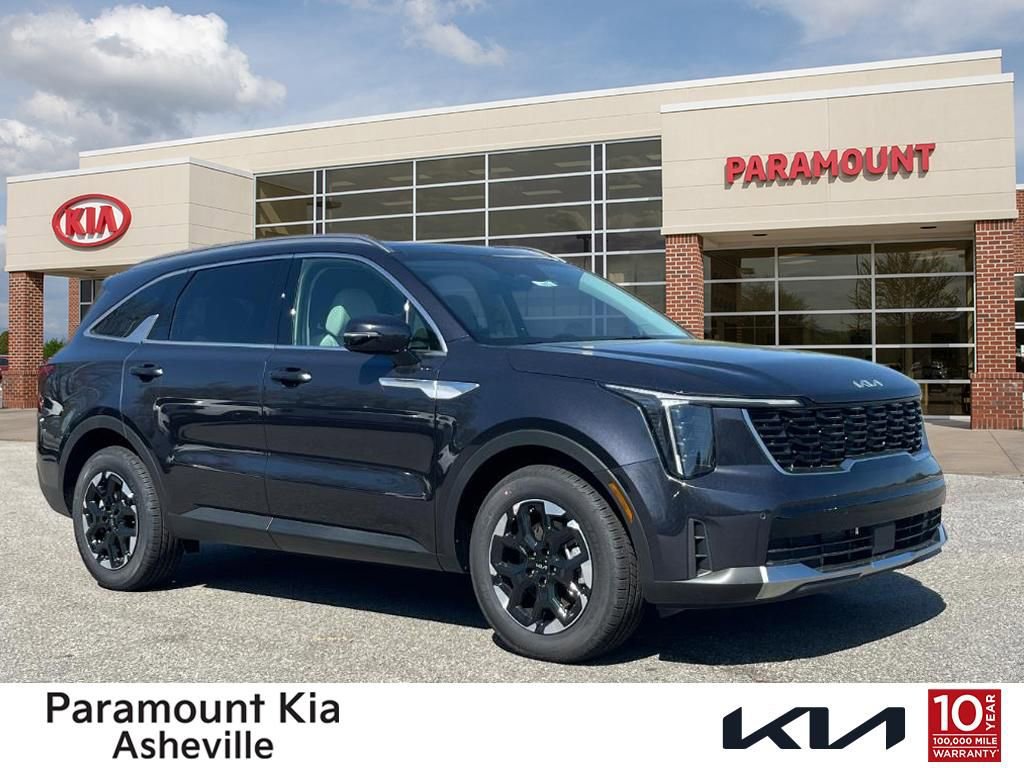 New 2025 Kia Sorento S w/ Panoramic Sunroof Package