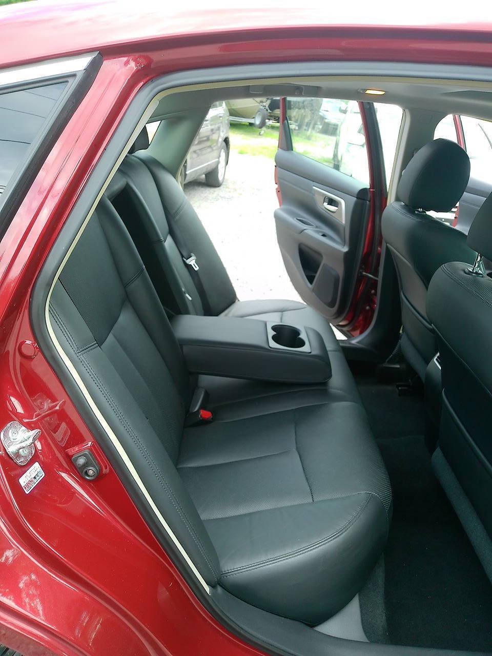 Used 2013 Nissan Altima 2.5 SL FWD image 32