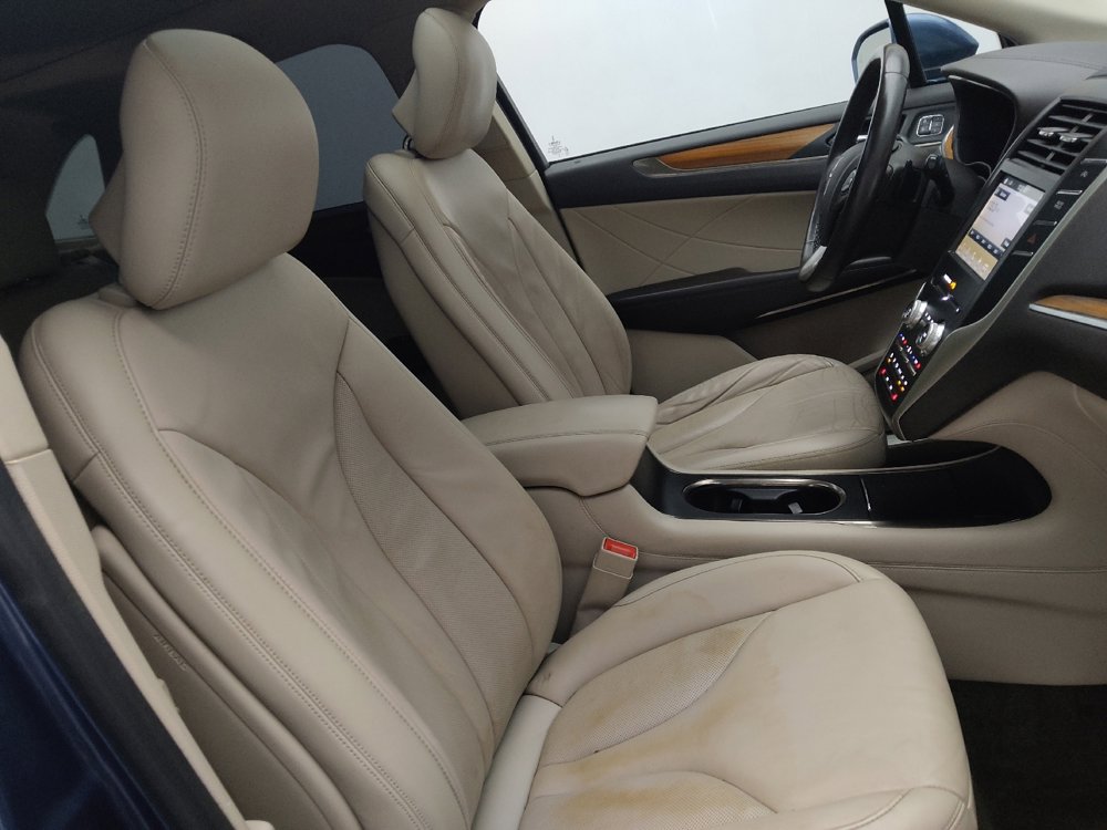 Used 2018 Lincoln MKC Select w/ Select Plus Package FWD image 21