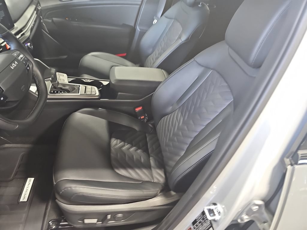 New 2026 Kia Sportage X-Line w/ X-Line Premium Package AWD/4WD image 15