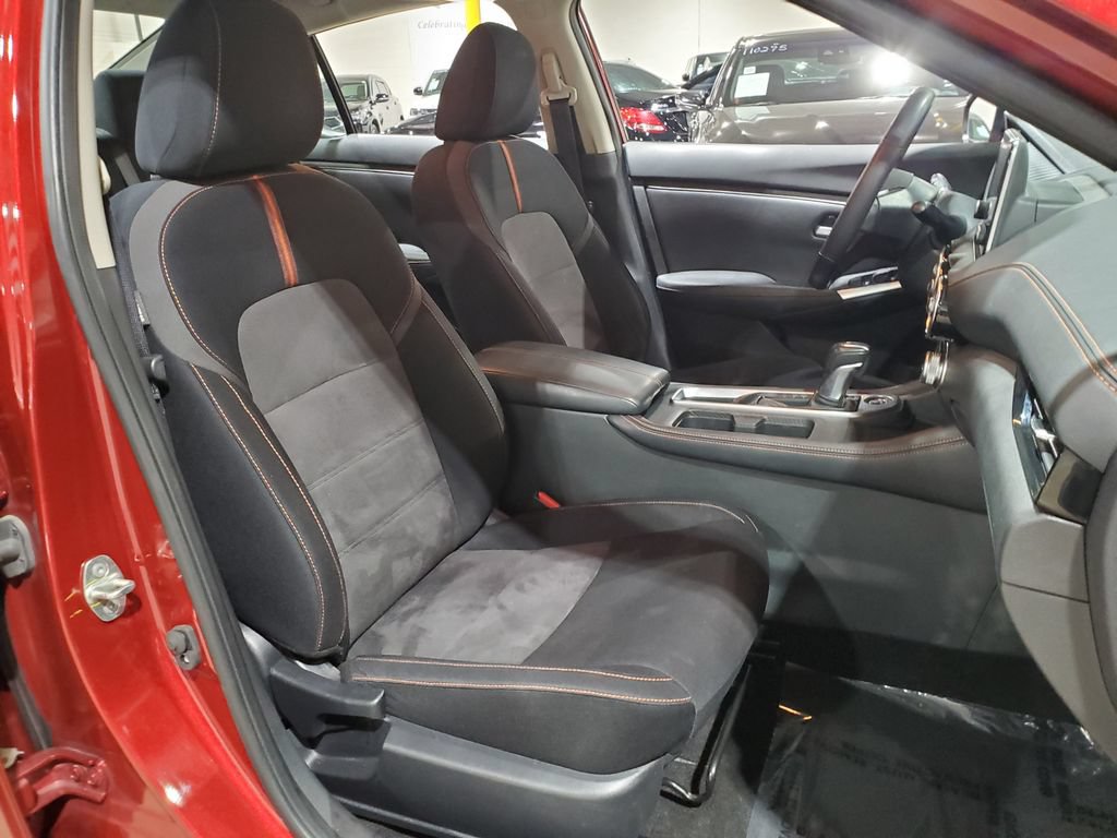 Used 2021 Nissan Sentra SR FWD image 13