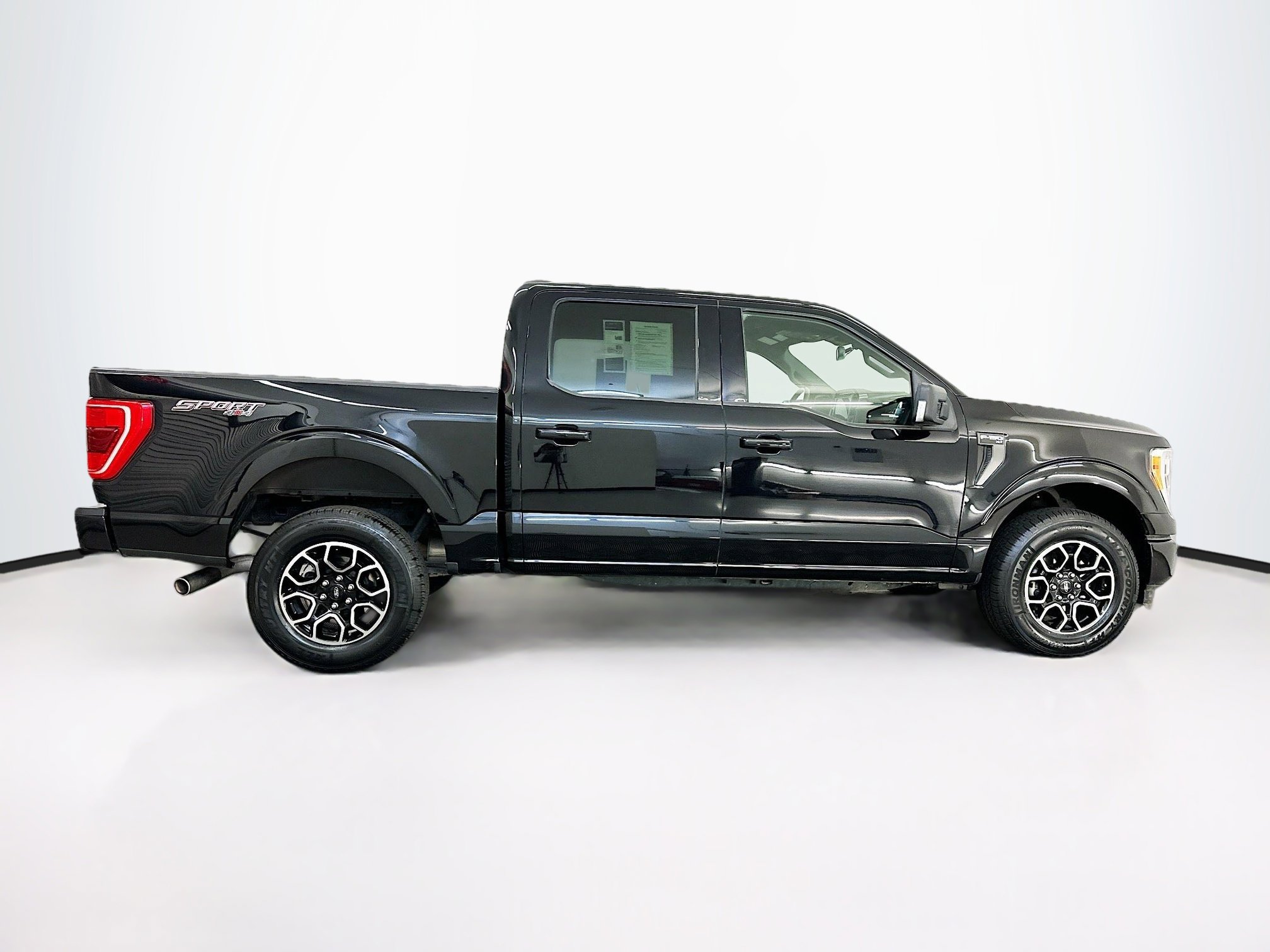 Used 2023 Ford F150 XLT w/ Equipment Group 302A High image 10