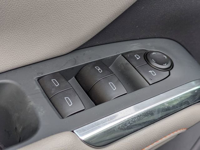 New 2026 Chevrolet Traverse LT w/ Sun and Wheel Package image 9