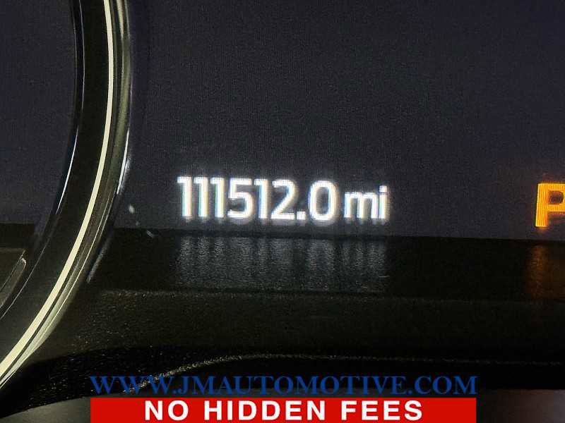 Used 2021 Ford Expedition XLT image 25