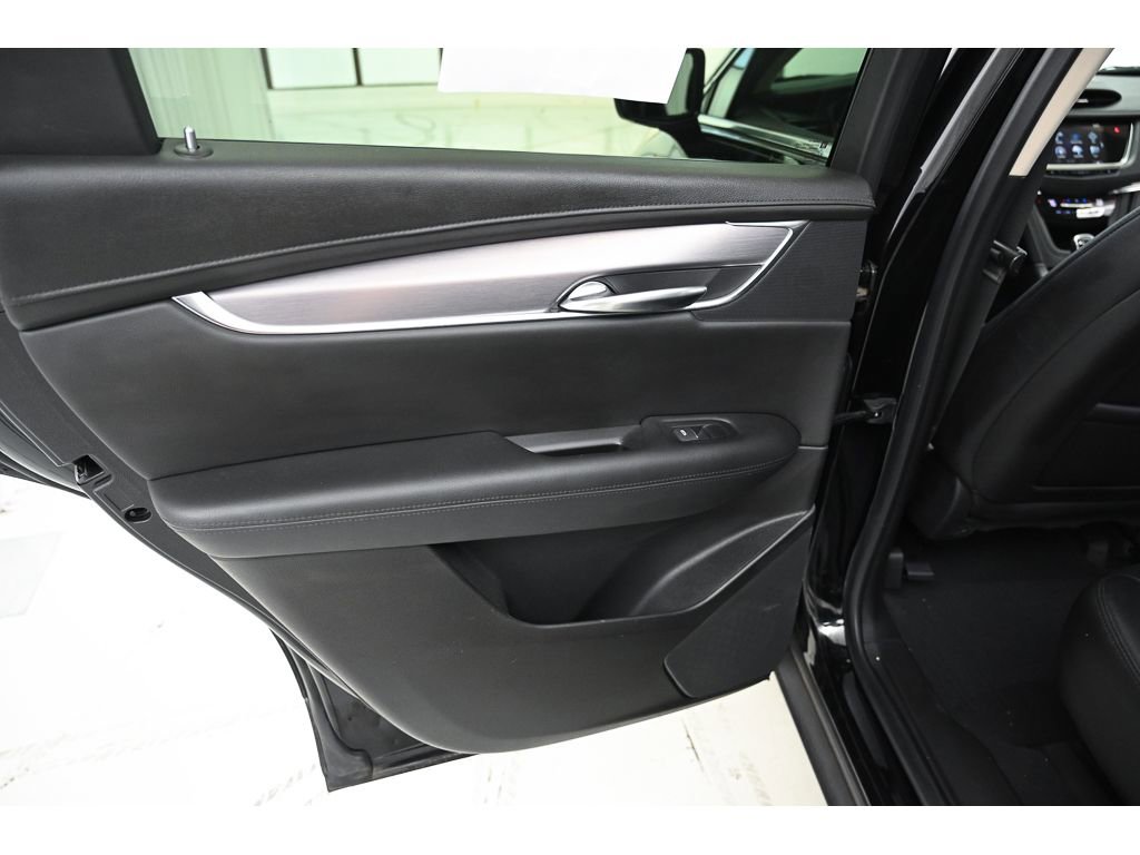 Used 2019 Cadillac XT5 Luxury image 20