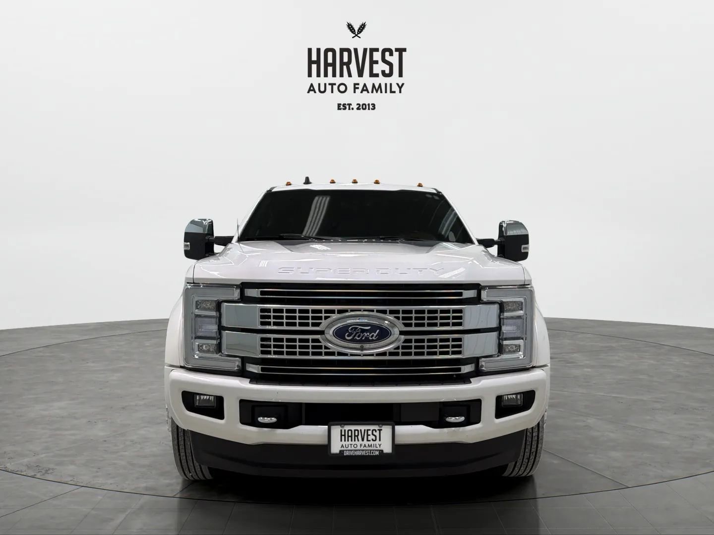 Used 2019 Ford F450 Platinum w/ Platinum Ultimate Package AWD/4WD image 11