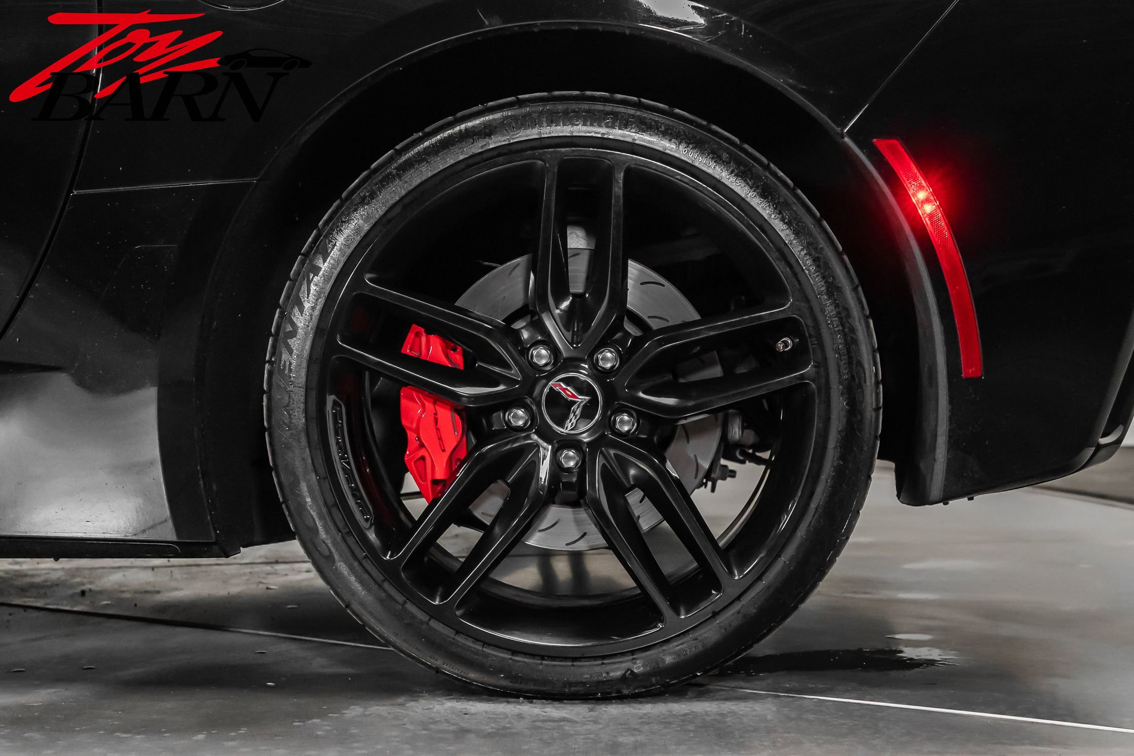 Used 2014 Chevrolet Corvette Z51 w/ 2LT Preferred Equipment Group image 27